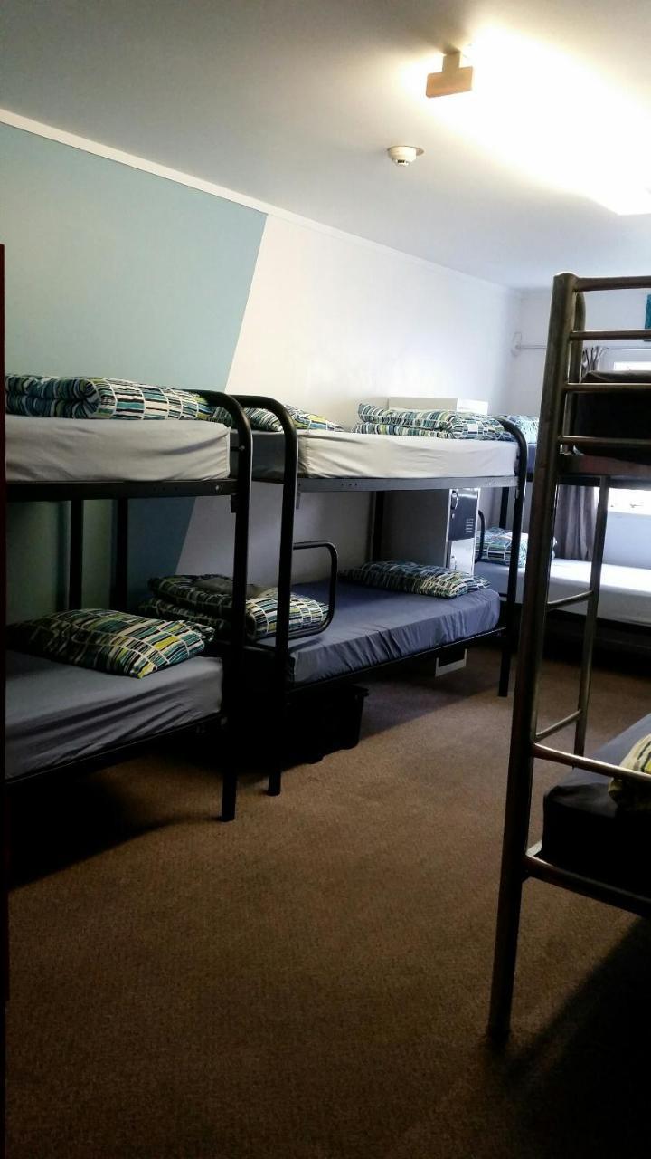 Loft 109 Backpackers Hostel Tauranga Exterior photo
